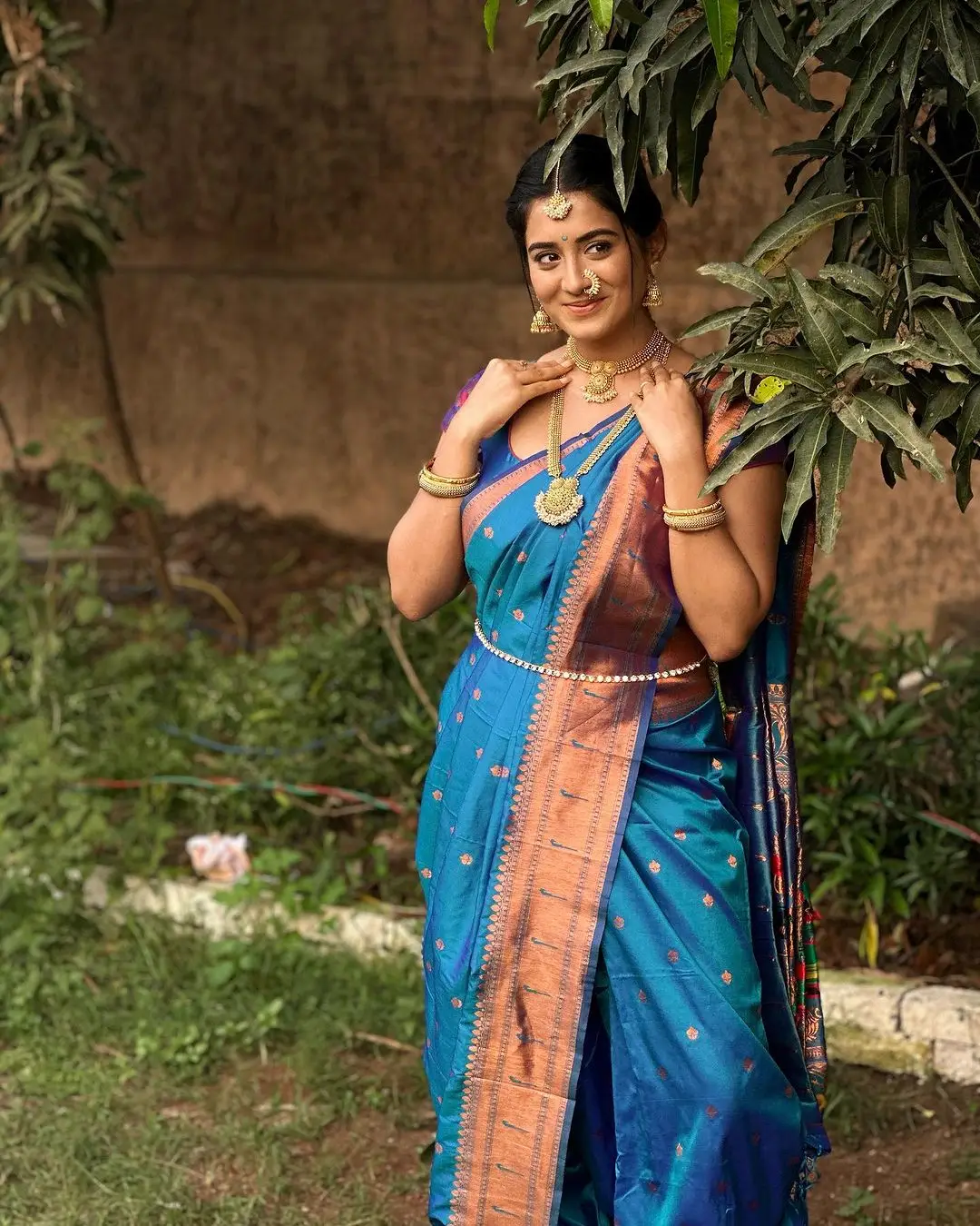 Tollywood Actress Rashi Singh Images in Blue Saree